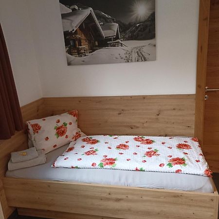 Haus In Der Kurve Lägenhet Kappl  Exteriör bild